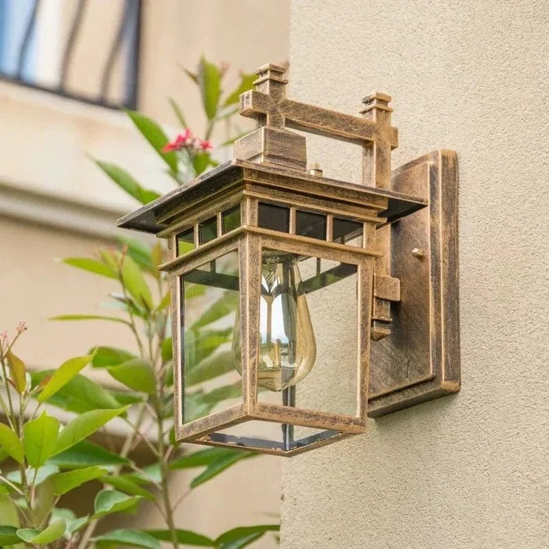 Weather-Resistant Outdoor Wall Light Fixture - Modern Design for Patios